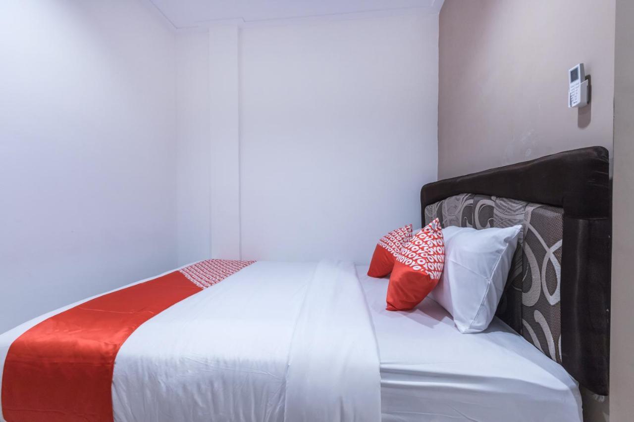 Oyo 1310 Urban Residence 雅加达 外观 照片