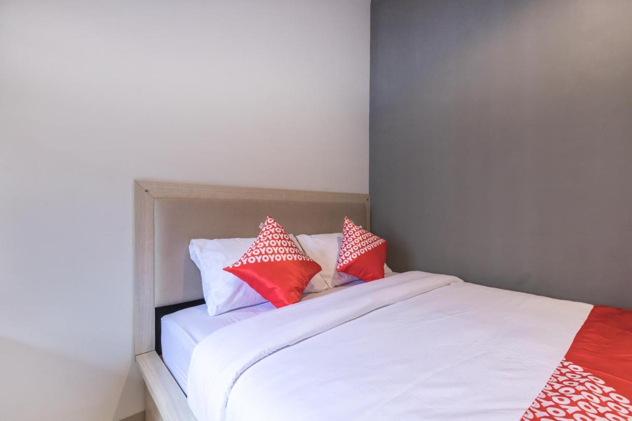Oyo 1310 Urban Residence 雅加达 外观 照片