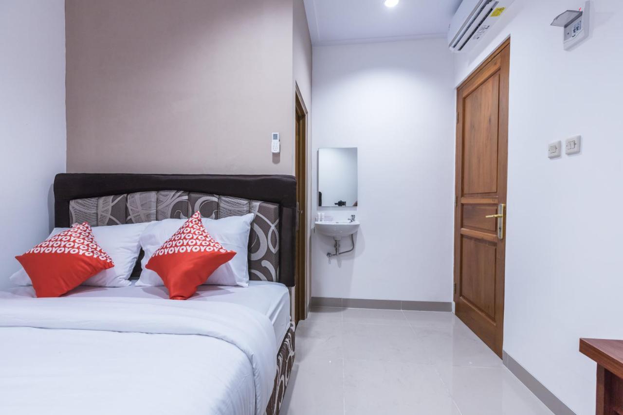 Oyo 1310 Urban Residence 雅加达 外观 照片