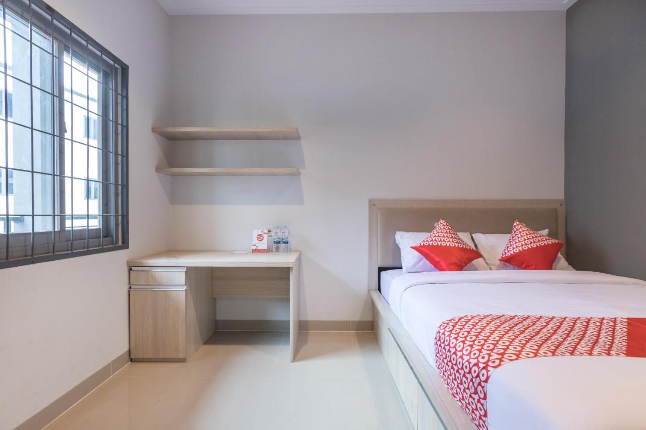 Oyo 1310 Urban Residence 雅加达 外观 照片